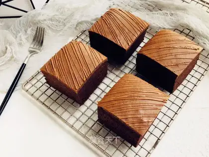 Coco early cake