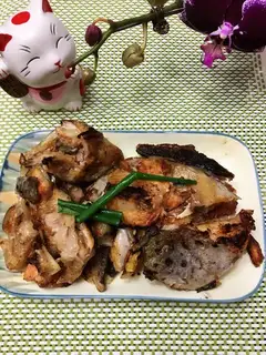 The salmon head