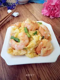 Shrimp fried eggs