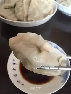 Four seasons of bean pork dumplings