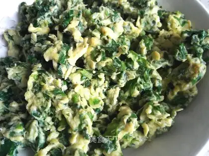 Celery leaves and fried eggs