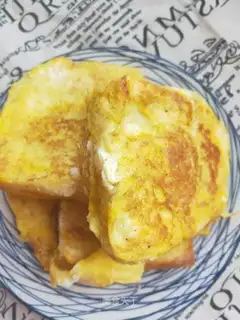 Blueberry toast