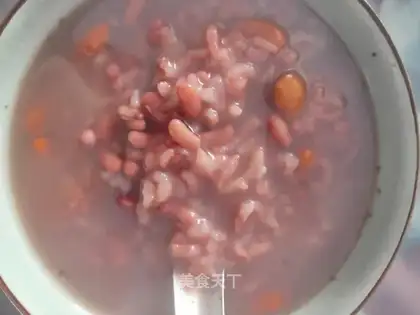 A porridge with blood