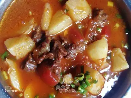 Potatoes with ketchup