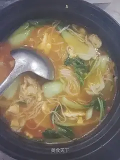 Tomato egg noodles