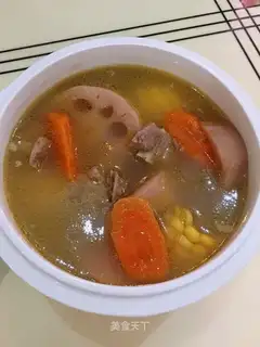 Lotus corn carrot broccoli broccoli soup