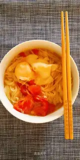 Tomato egg noodles