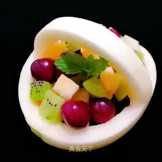 Fruit basket