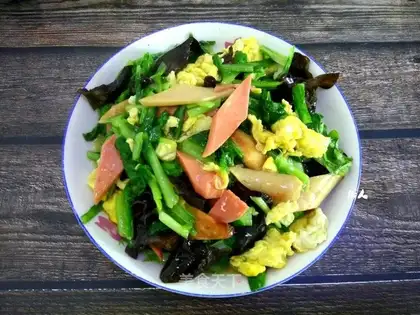 Plum eggs for ham