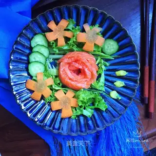 A salmon rose