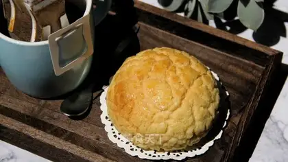 It's natural to open a pineapple bag of crack coconut oil
