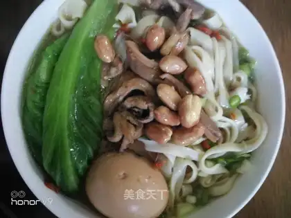 Pig belly egg noodles