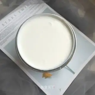 Shoe cream