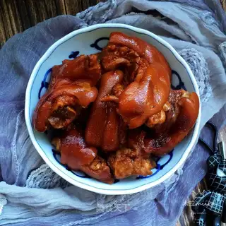 Red burning pig hoof