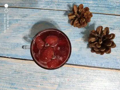 Strawberry sauce