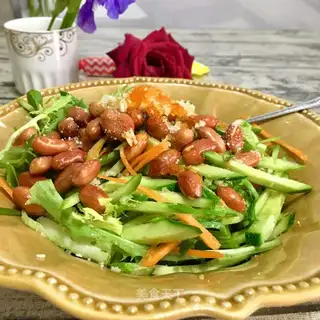 Peanuts with cucumbers