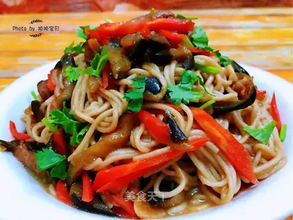 Cheese carrot, noodles