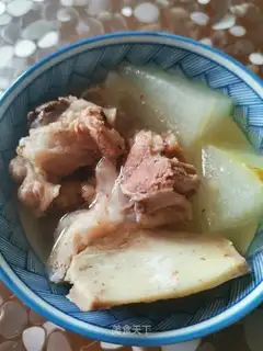 Porkbone stew