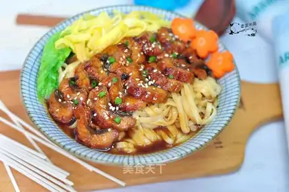 Eel noodles