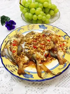Garlic fish
