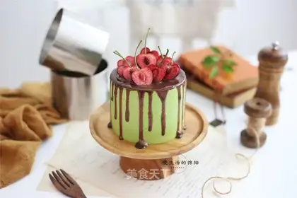 Black rice with tea mousse cake