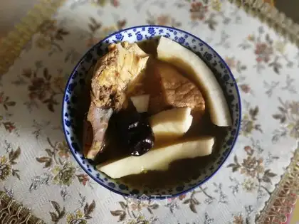 Coconut chicken soup