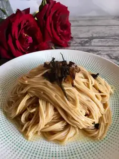Onion noodles