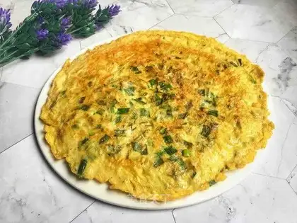 Cream fried eggs