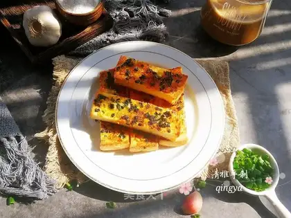 Scribble garlic toast