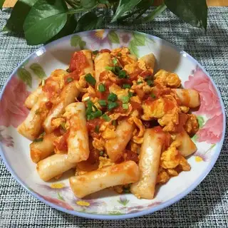 Tomato egg fried cake