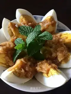 Garlic eggs