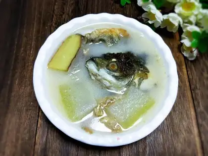 Pork head soup
