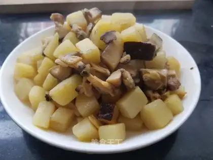 Toads with mushroom potatoes