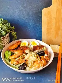 Roasted duck mushrooms and red shrimp noodles