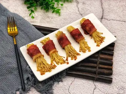 Boiled bacon pins