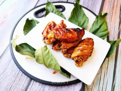 Honey chicken wings