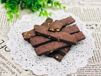 Cocoa peanut cookies