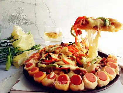 Salami sausage pizza