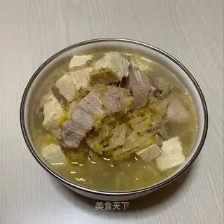 Sour and soy sauce