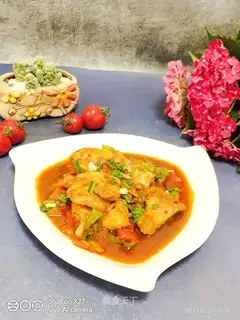 Tomato pepper fried fish