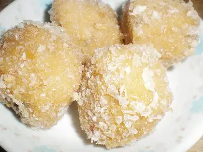 Shrimp-flavored bean dregs balls