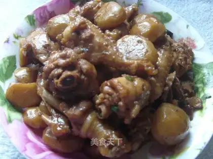 Braised chestnut chicken