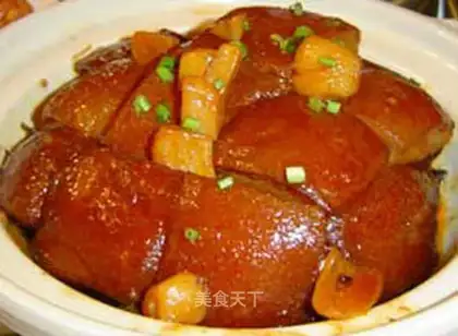 Braised pork with glutinous rice