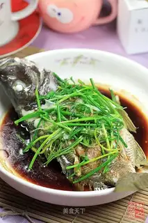 Cantonese steamed fish