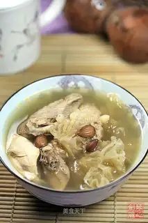Stewed Partridge with Sichuan Fritillaria and Tremella