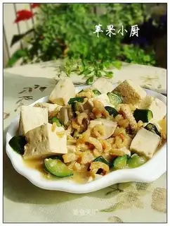 Braised tofu with broken rice