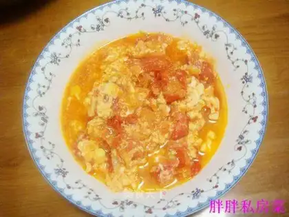 Tomato and egg gravy