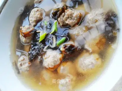 boiled meatballs