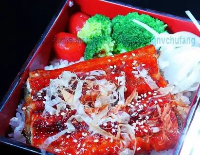 Japanese-style rice with bushiyaki eel