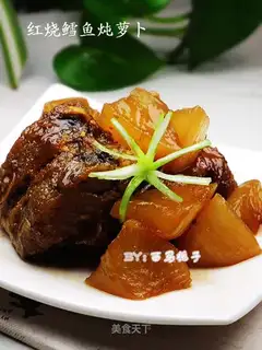 Braised cod and radish stewed in stewed sauce